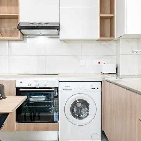 Adolina One Bedroom 104 By Ezoria *